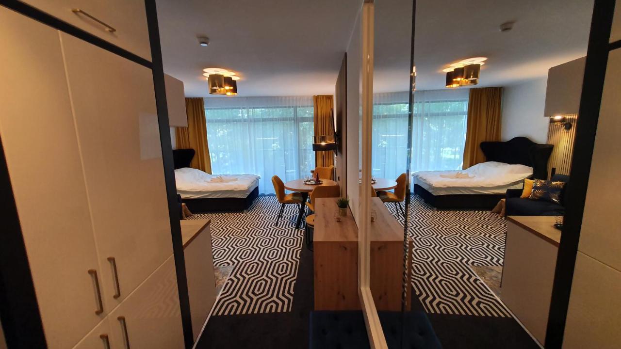 Gold Horizon Apartament Solny Resort Z Klimatyzacja I Garazem Колобжег Экстерьер фото