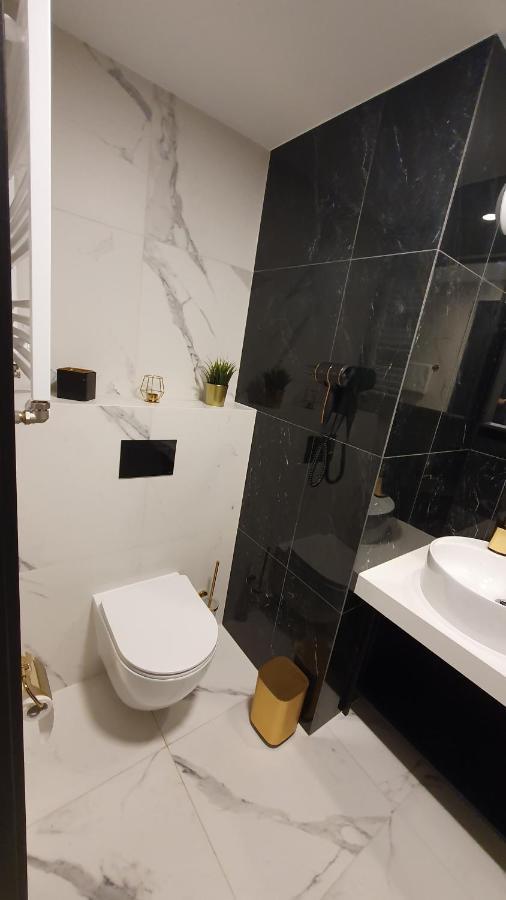 Gold Horizon Apartament Solny Resort Z Klimatyzacja I Garazem Колобжег Экстерьер фото