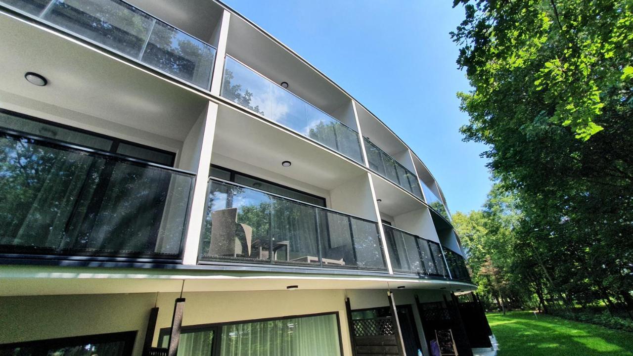 Gold Horizon Apartament Solny Resort Z Klimatyzacja I Garazem Колобжег Экстерьер фото