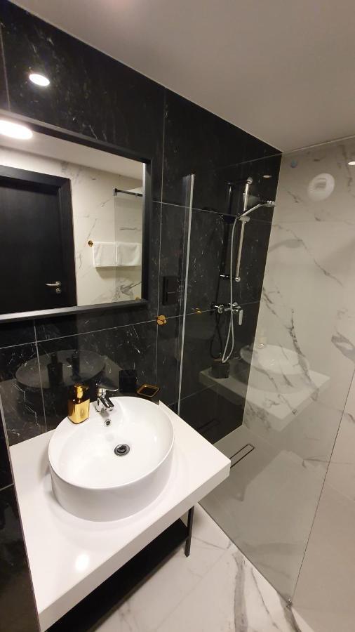 Gold Horizon Apartament Solny Resort Z Klimatyzacja I Garazem Колобжег Экстерьер фото