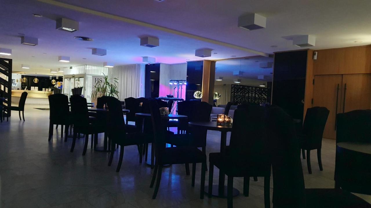 Gold Horizon Apartament Solny Resort Z Klimatyzacja I Garazem Колобжег Экстерьер фото